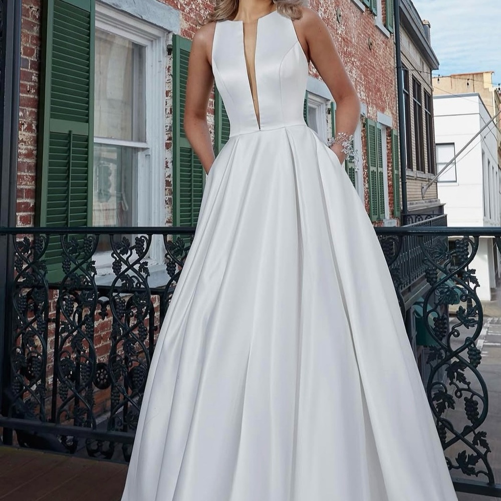 Sophisticated White Bridal Gown